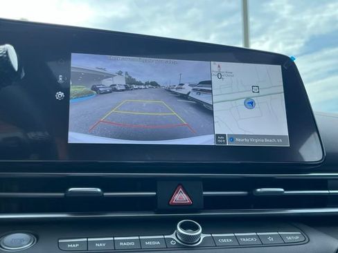 Used 2026 Hyundai Elantra Limited FWD image 38