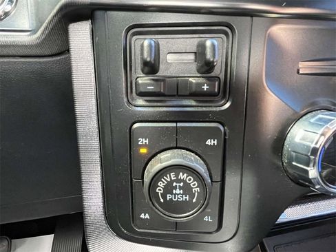 Used 2022 Ford F150 Platinum w/ Bed Utility Package image 24