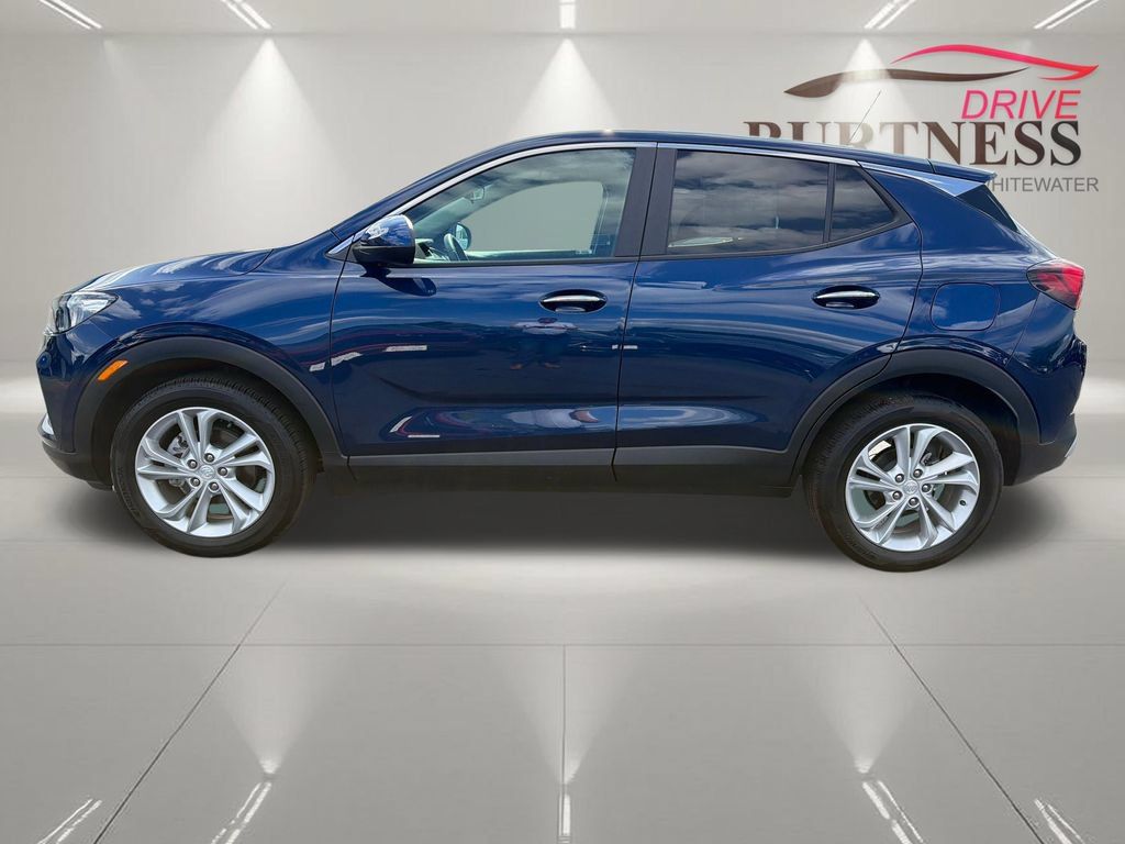 Used 2023 Buick Encore GX Preferred w/ Cold Weather Comfort Package FWD image 5