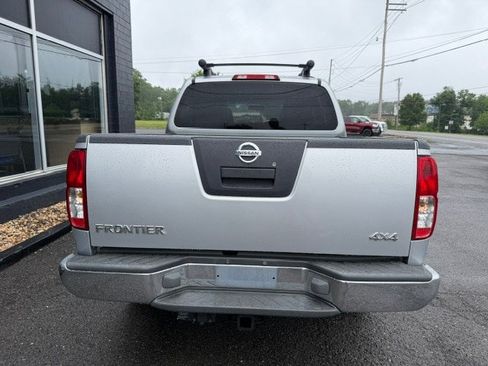 Used 2006 Nissan Frontier NISMO w/ (J01) Sunroof Pkg AWD/4WD image 9