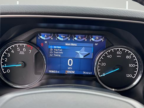 Used 2022 Ford F150 XLT w/ Equipment Group 302A High AWD/4WD image 8