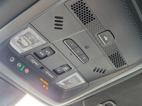Certified 2023 Cadillac XT6 Premium Luxury FWD image 32