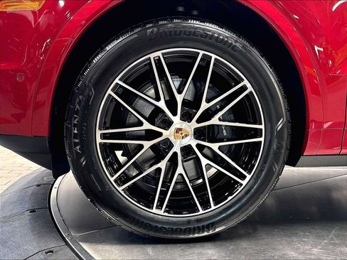 New 2026 Porsche Cayenne AWD/4WD image 11