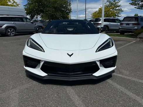 Used 2023 Chevrolet Corvette Stingray Preferred Conv w/ Z51 Performance Package RWD image 2