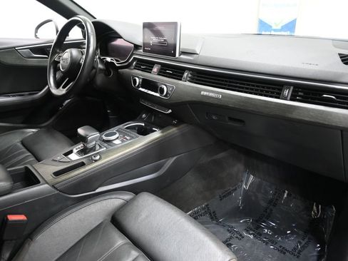 Used 2019 Audi A5 2.0T Premium Plus w/ Premium Plus image 19
