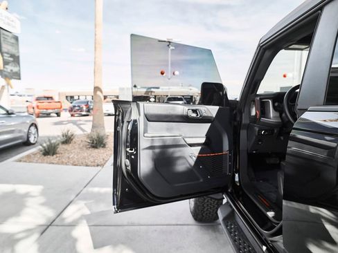 Used 2024 Ford Bronco Raptor AWD/4WD image 18