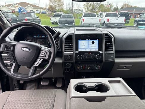 Used 2016 Ford F150 XLT w/ Equipment Group 302A Luxury image 14