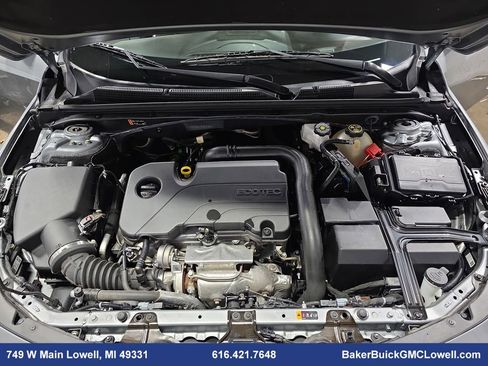 Used 2023 Chevrolet Malibu LT image 29