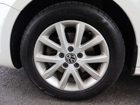 Used 2013 Volkswagen Jetta SE FWD image 40