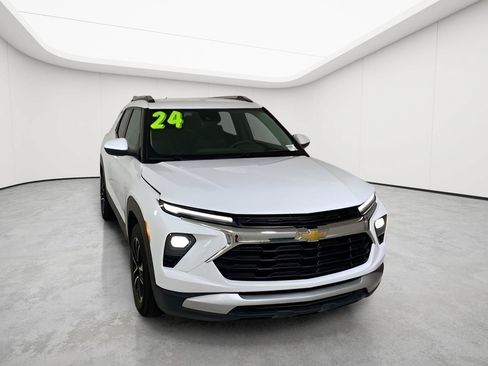 Used 2024 Chevrolet TrailBlazer LT w/ LT Cold Weather Package FWD image 49