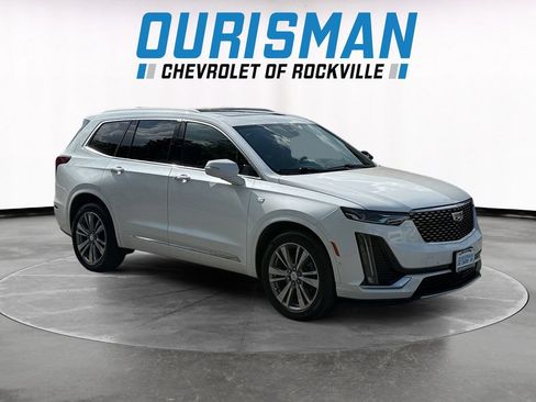 Used 2022 Cadillac XT6 Premium Luxury w/ Technology Package AWD/4WD image 1