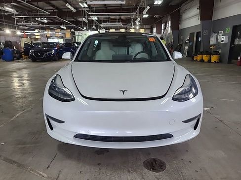 Used 2020 Tesla Model 3 Long Range AWD/4WD image 2