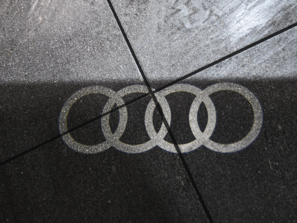 Used 2025 Audi Q7 3.0T Premium w/ Convenience Package AWD/4WD image 24