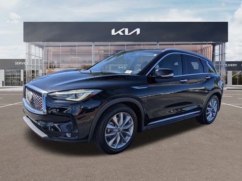 Used 2019 INFINITI QX50 Essential w/ Proactive Package image 6