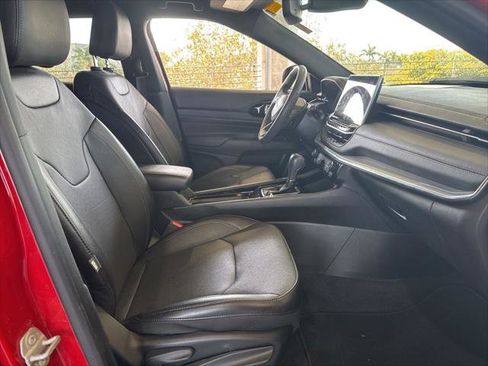 Certified 2023 Jeep Compass Limited image 10