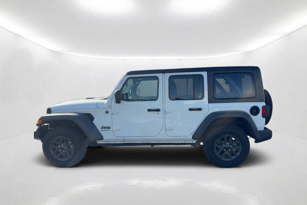 Used 2025 Jeep Wrangler Unlimited Sport AWD/4WD image 9