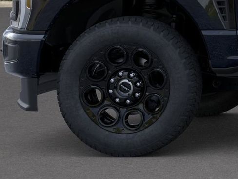 New 2026 Ford F250 XLT w/ XLT Premium Package AWD/4WD image 19