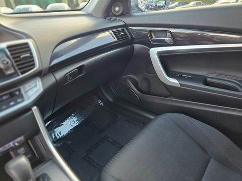 Used 2015 Honda Accord EX image 34