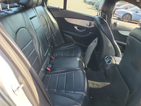 Used 2015 Mercedes-Benz C 300 4MATIC Sedan image 21