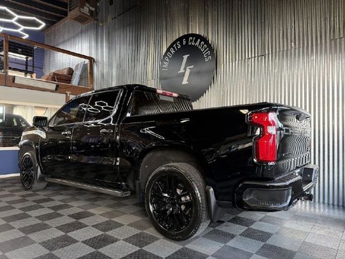 Used 2021 Chevrolet Silverado 1500 High Country w/ Technology Package image 7