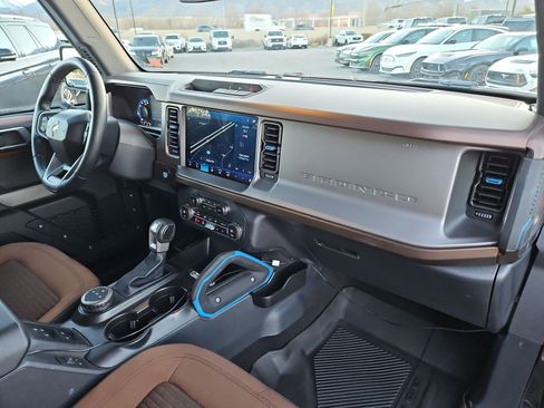 Used 2023 Ford Bronco Outer Banks image 35