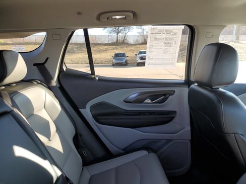 Used 2019 GMC Terrain SLT w/ Preferred Package FWD image 33