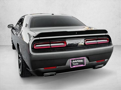 Used 2022 Dodge Challenger GT w/ Driver Convenience Group RWD image 5
