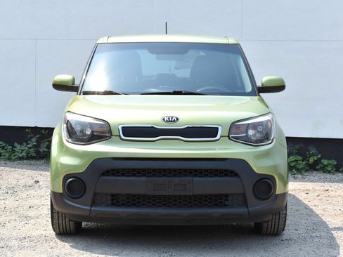 Used 2018 Kia Soul FWD image 7