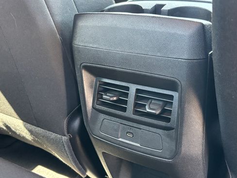 Used 2023 Chevrolet Colorado LT w/ LT Convenience Package II AWD/4WD image 29