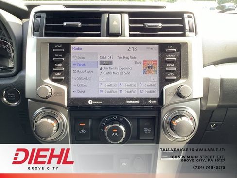 Used 2022 Toyota 4Runner SR5 Premium w/ Moonroof Package AWD/4WD image 23