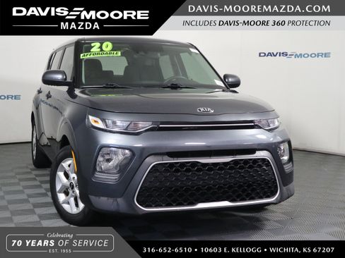 Used 2020 Kia Soul S image 1