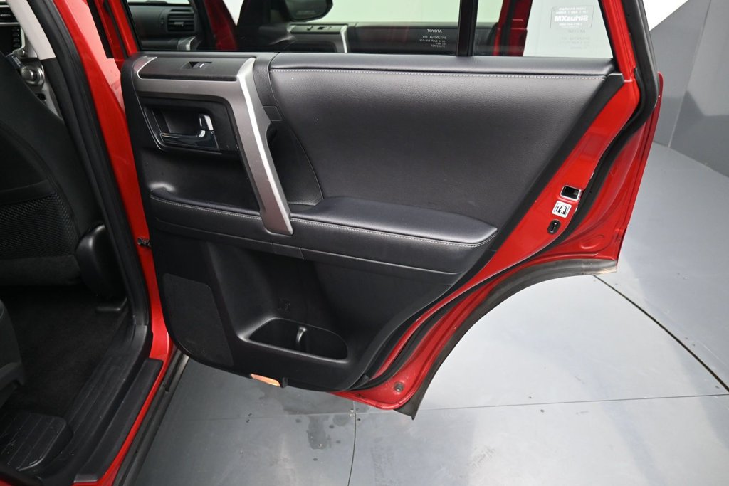 Used 2024 Toyota 4Runner SR5 AWD/4WD image 15