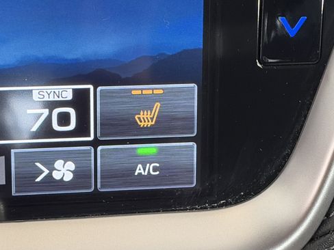 Certified 2023 Subaru Legacy Premium image 22