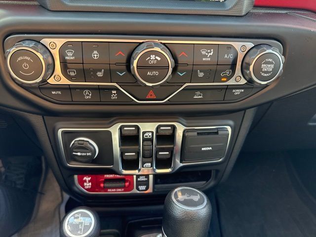 Certified 2023 Jeep Wrangler Unlimited Rubicon w/ LED Lighting Group AWD/4WD image 21