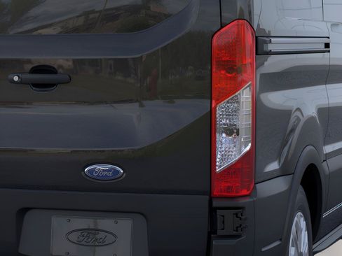 New 2025 Ford Transit 250 Low Roof w/ Interior Upgrade Package RWD image 21