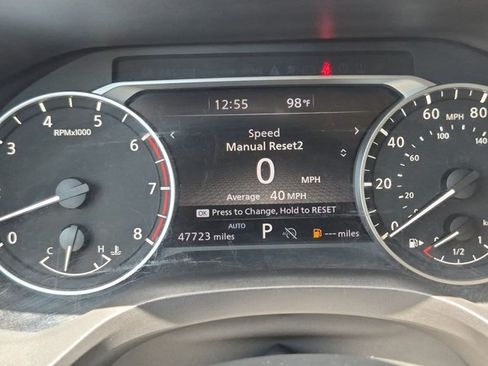 Used 2024 Nissan Rogue S AWD/4WD image 10