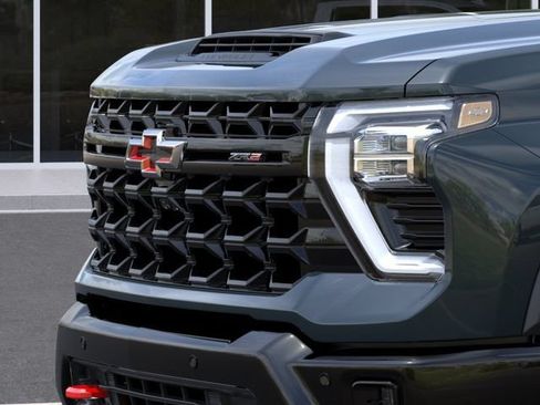 New 2026 Chevrolet Silverado 2500 ZR2 AWD/4WD image 13