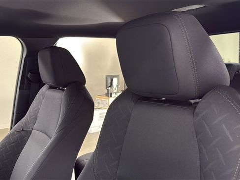 Certified 2024 Toyota Tacoma SR image 13