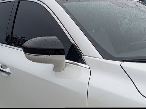 Used 2024 INFINITI QX60 Luxe image 10