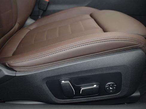 New 2026 BMW 430i Convertible image 21