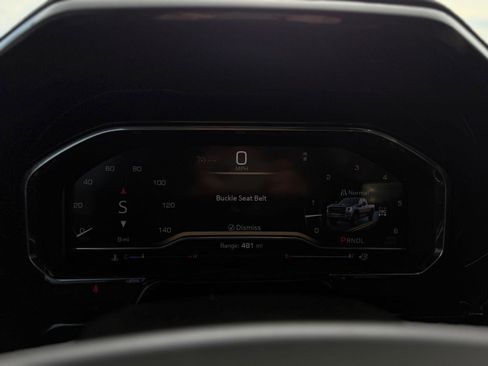 New 2025 GMC Sierra 3500 SLE w/ SLE Convenience Package image 16