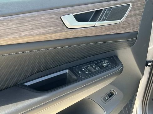 New 2026 Volkswagen Atlas SEL AWD/4WD image 11
