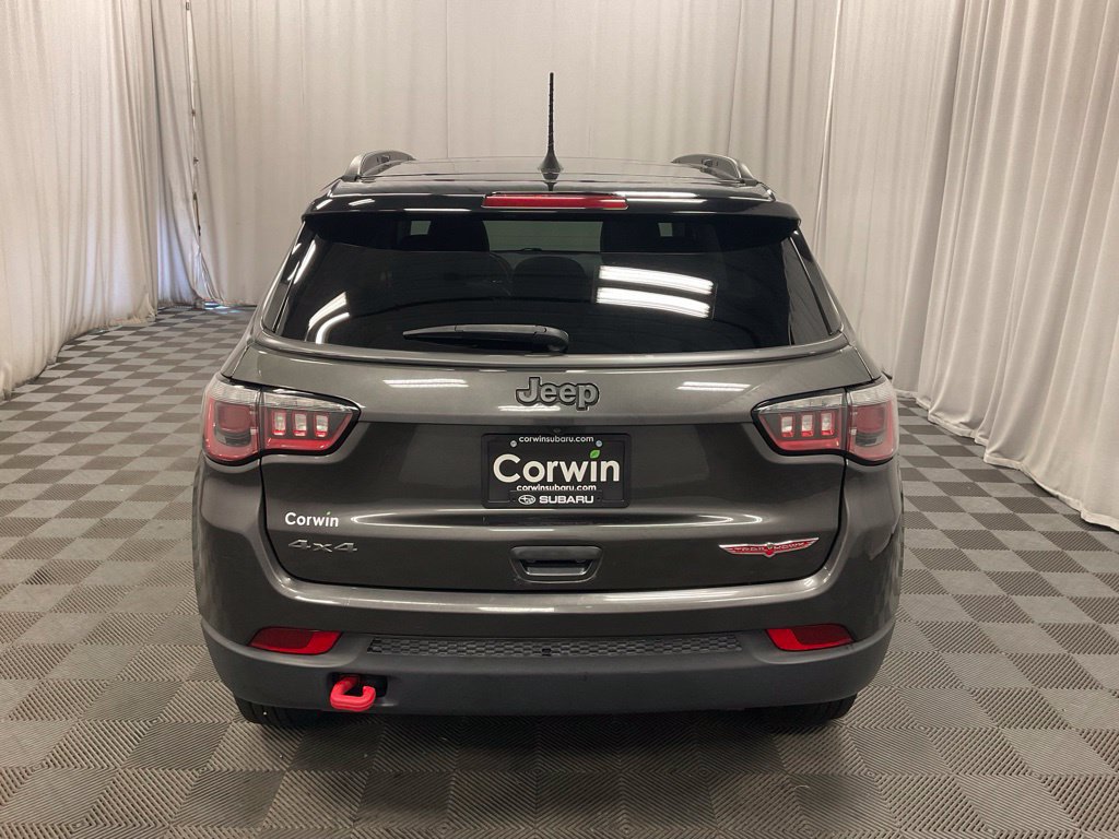 Used 2018 Jeep Compass Trailhawk w/ Navigation Group AWD/4WD image 5
