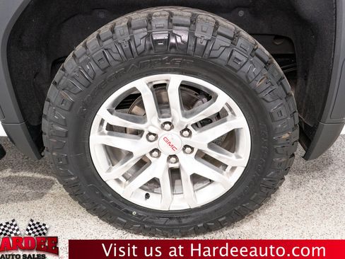 Used 2021 GMC Sierra 1500 SLT w/ SLT Premium Plus Package AWD/4WD image 10