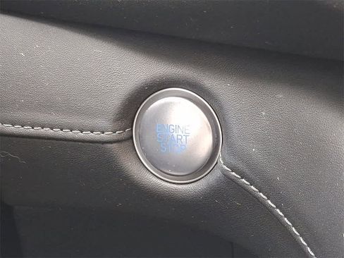 Used 2023 Hyundai Santa Fe SEL Premium image 20