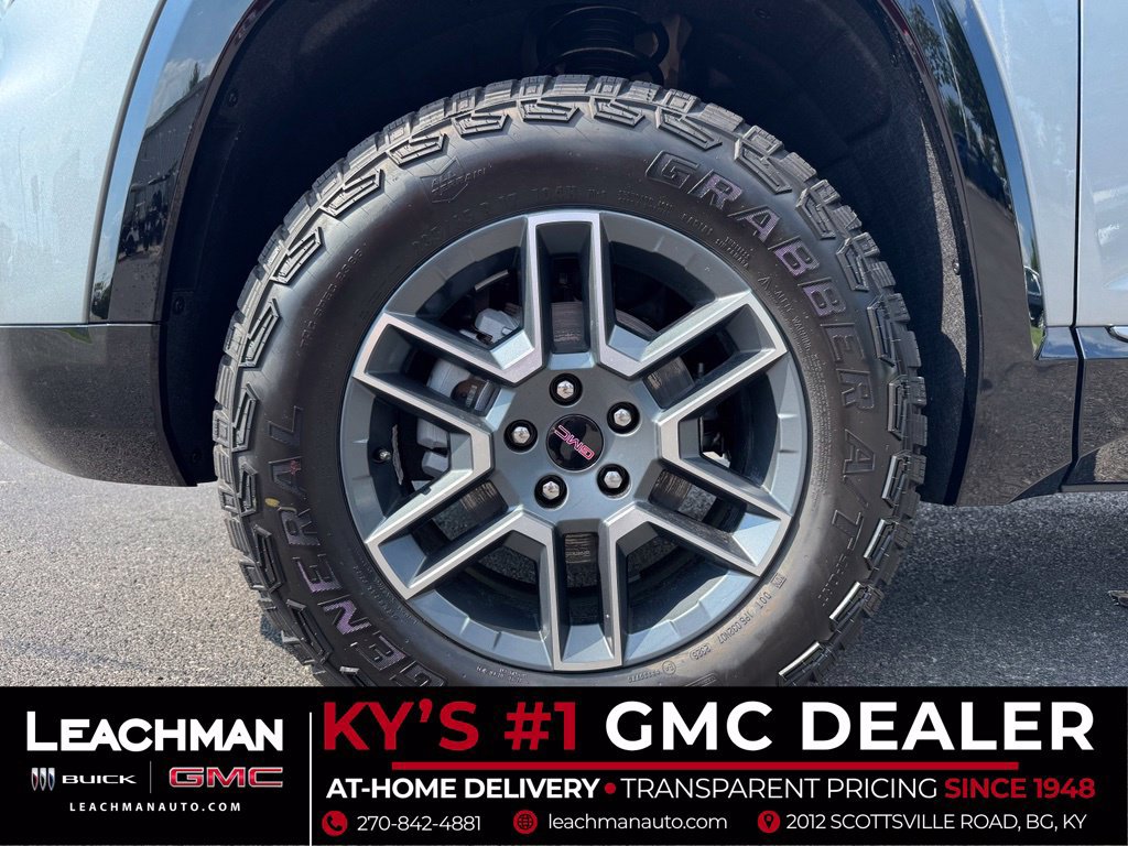 New 2027 GMC Terrain AT4 w/ LPO, Floor Liner Package AWD/4WD image 7