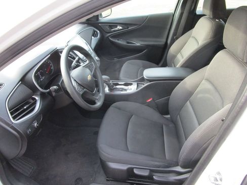 Used 2024 Chevrolet Malibu LS image 14