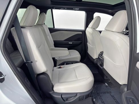 Used 2025 Lexus TX 350 TX 350 Premium w/ Technology Package image 42