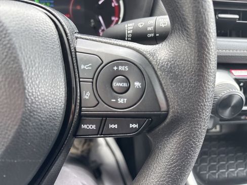 Used 2024 Toyota RAV4 LE image 16