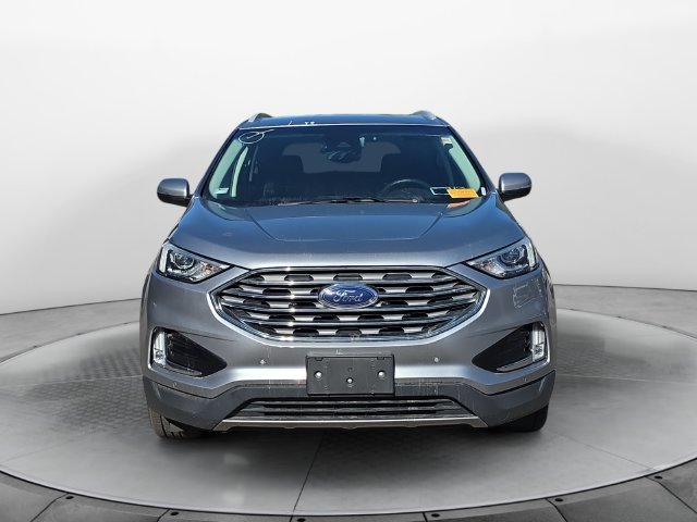 Used 2020 Ford Edge Titanium w/ Cargo Accessory Package FWD image 8